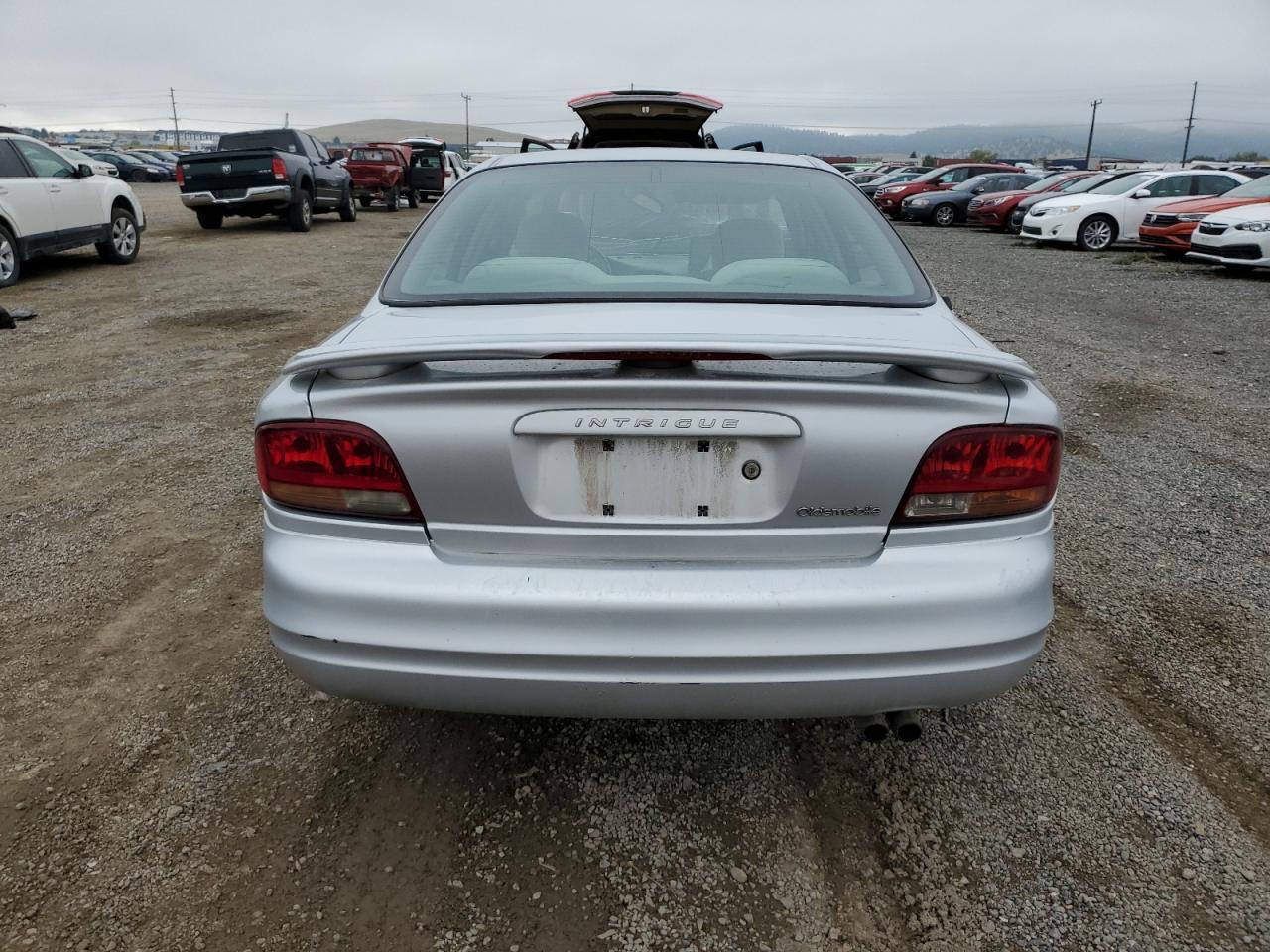 2002 OLDSMOBILE Intrigue