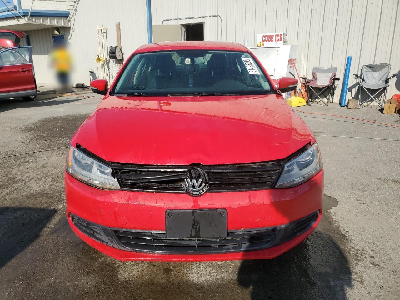 2012 VOLKSWAGEN JETTA