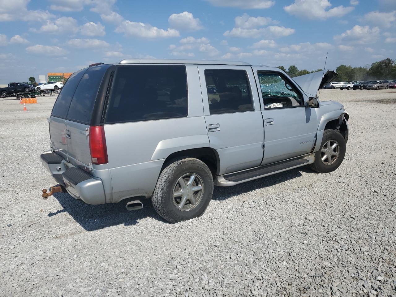 1999 GMC Denali