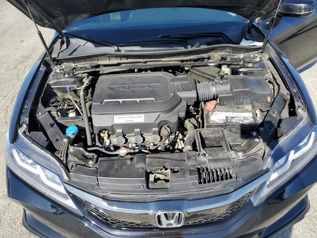 2017 HONDA ACCORD