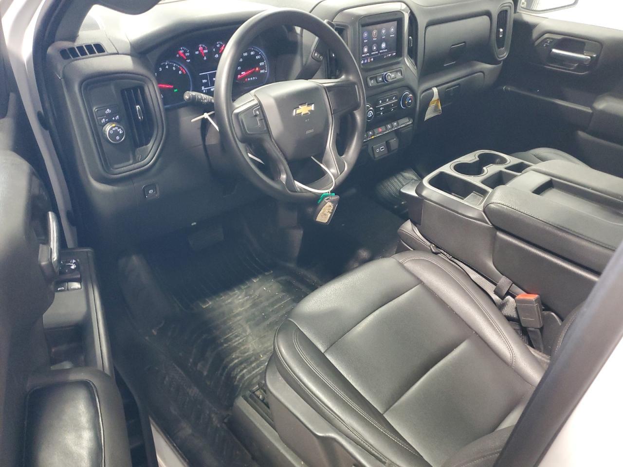 2023 CHEVROLET Silverado