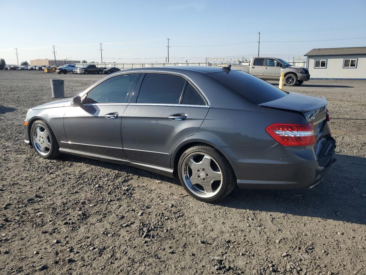 2011 MERCEDES-BENZ E-Class