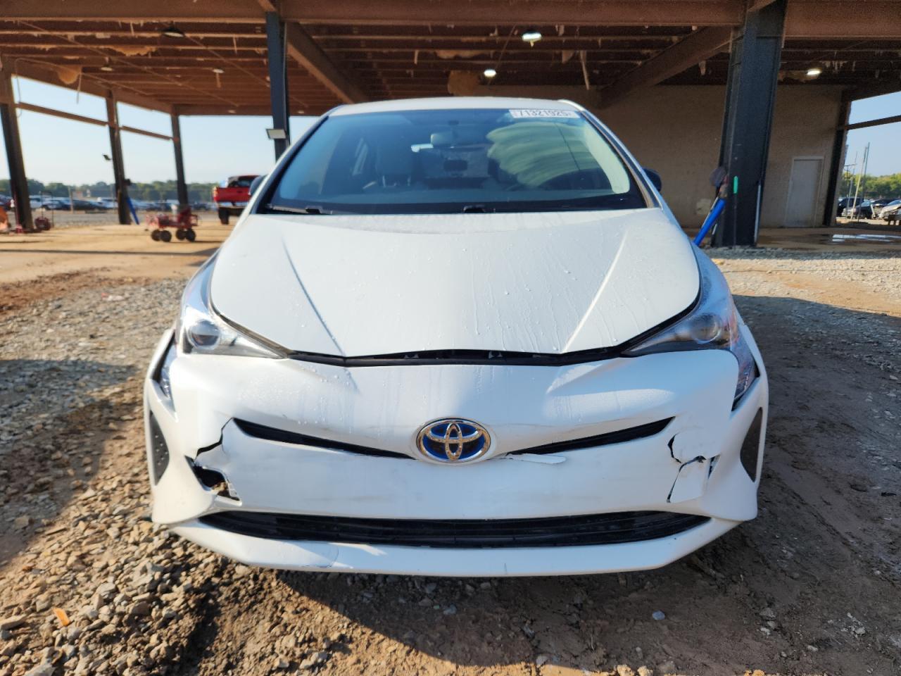 2016 TOYOTA PRIUS