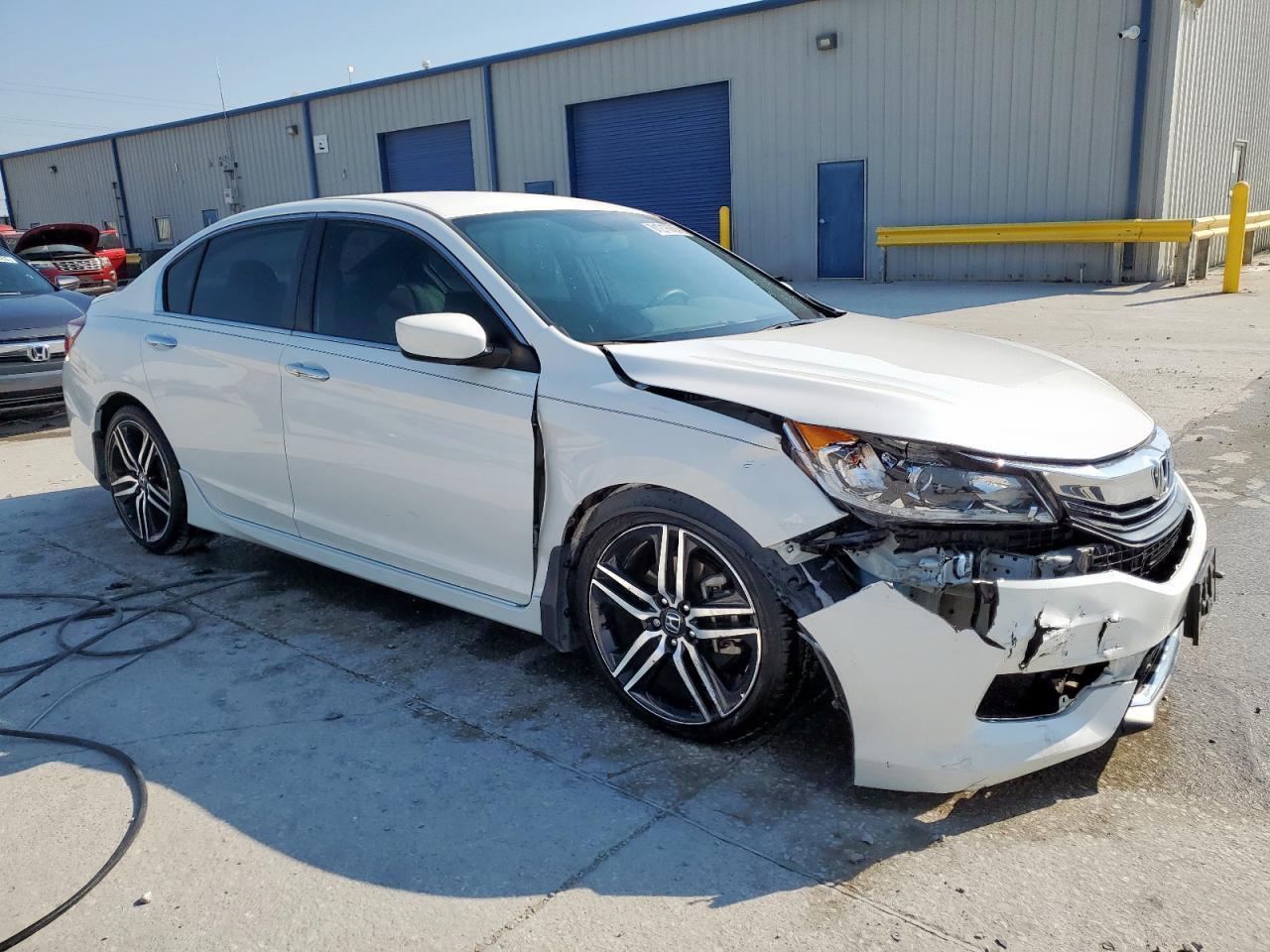 2017 HONDA ACCORD