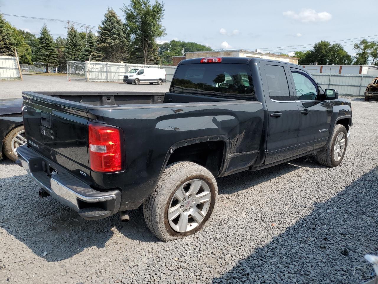 2015 GMC Sierra