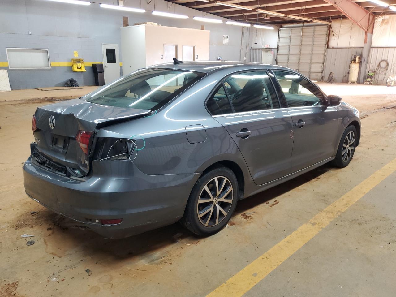 2017 VOLKSWAGEN JETTA