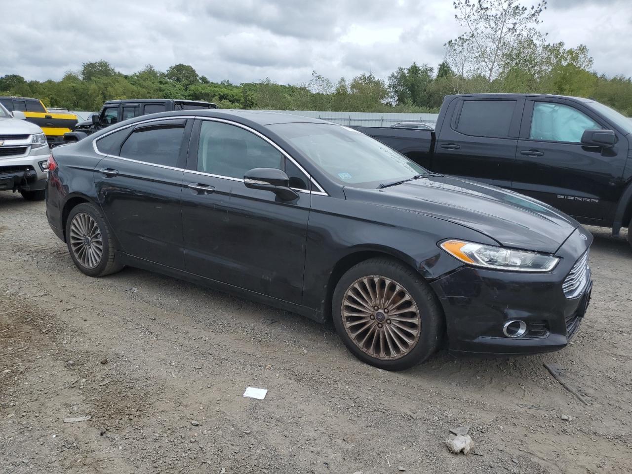 2013 FORD FUSION