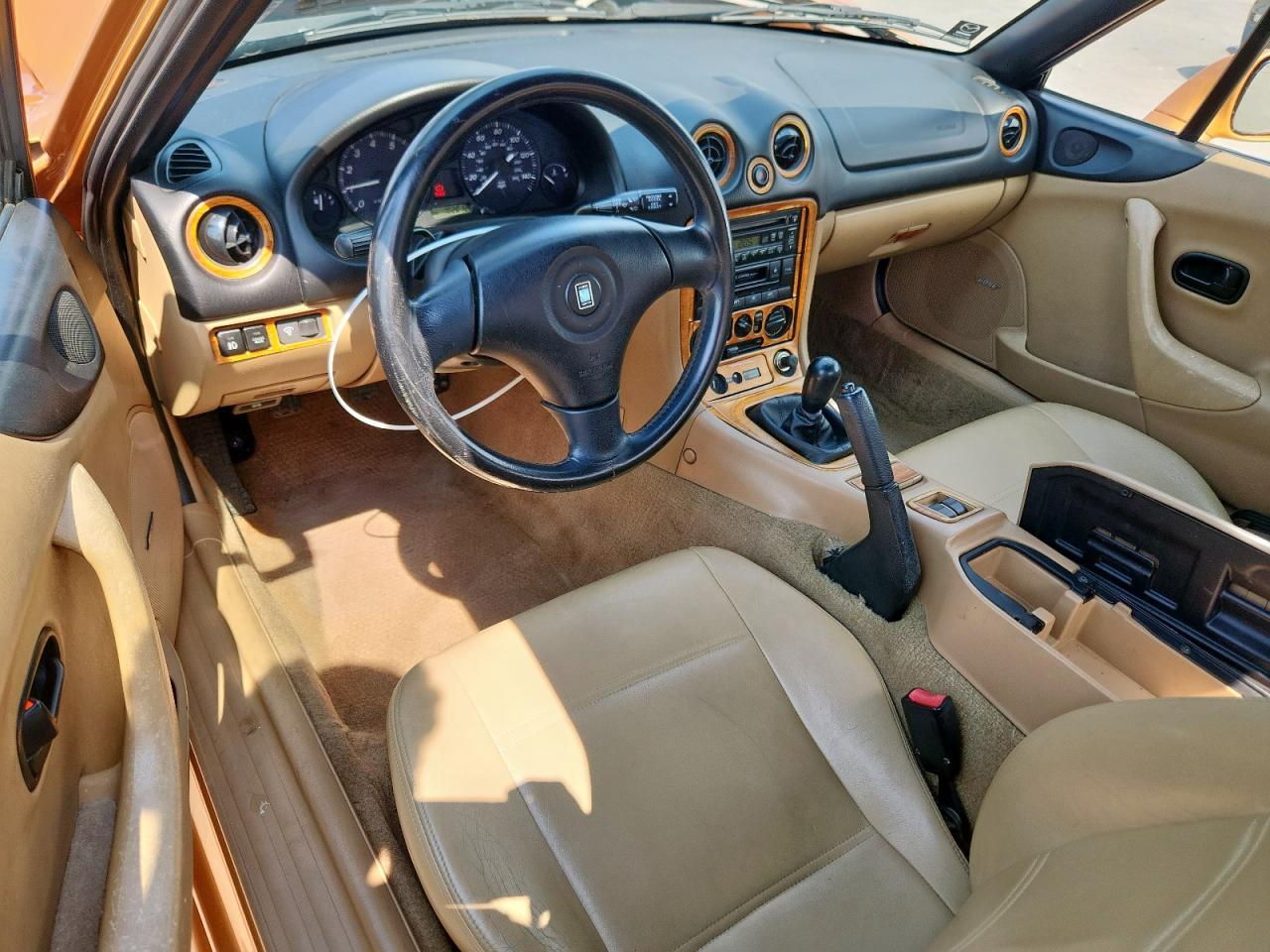 2000 MAZDA MX-5 Miata