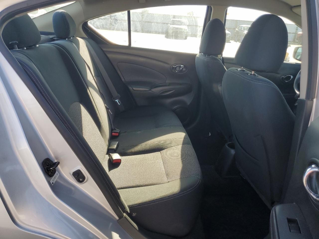 2019 NISSAN VERSA