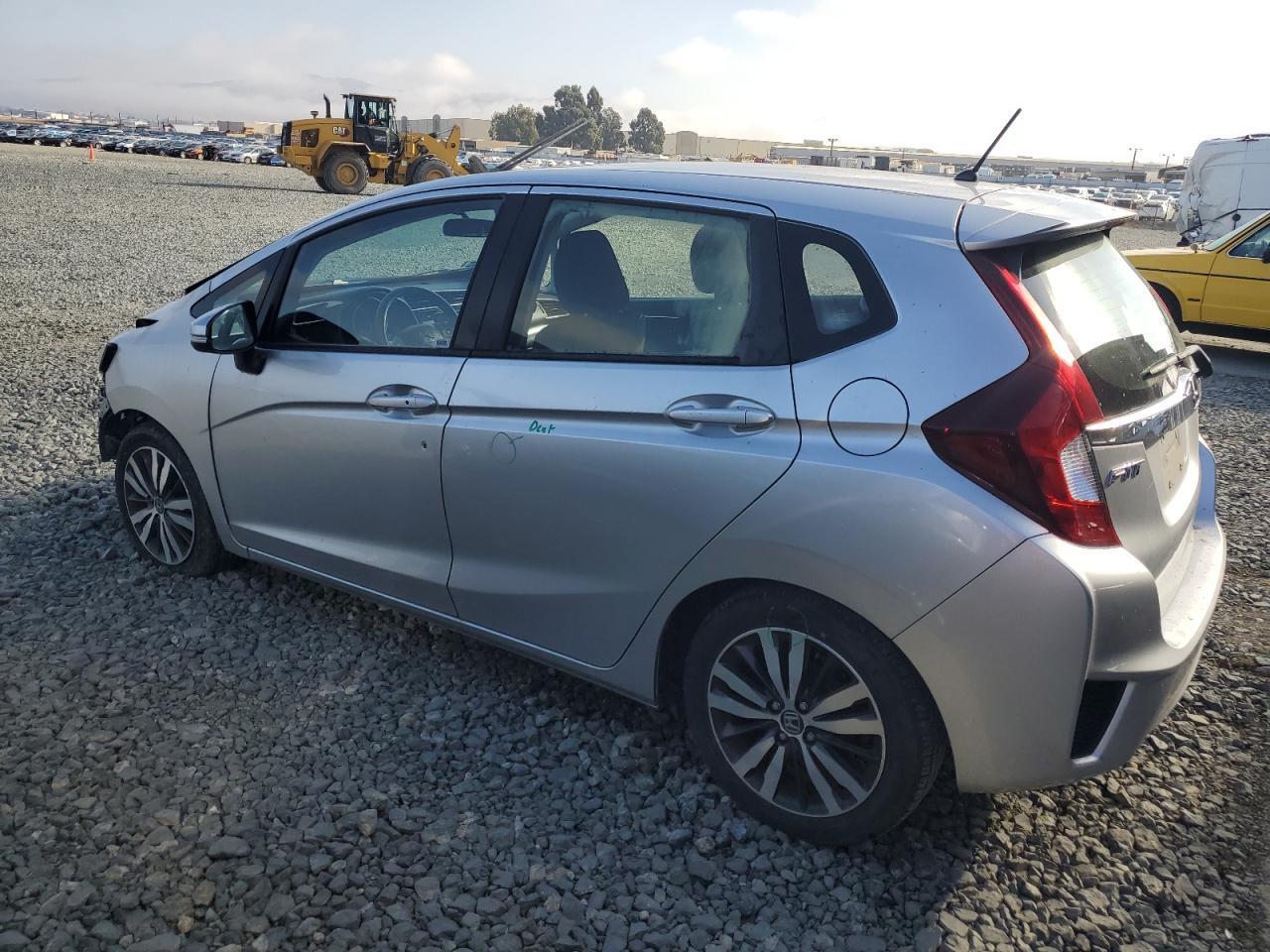 2016 HONDA FIT