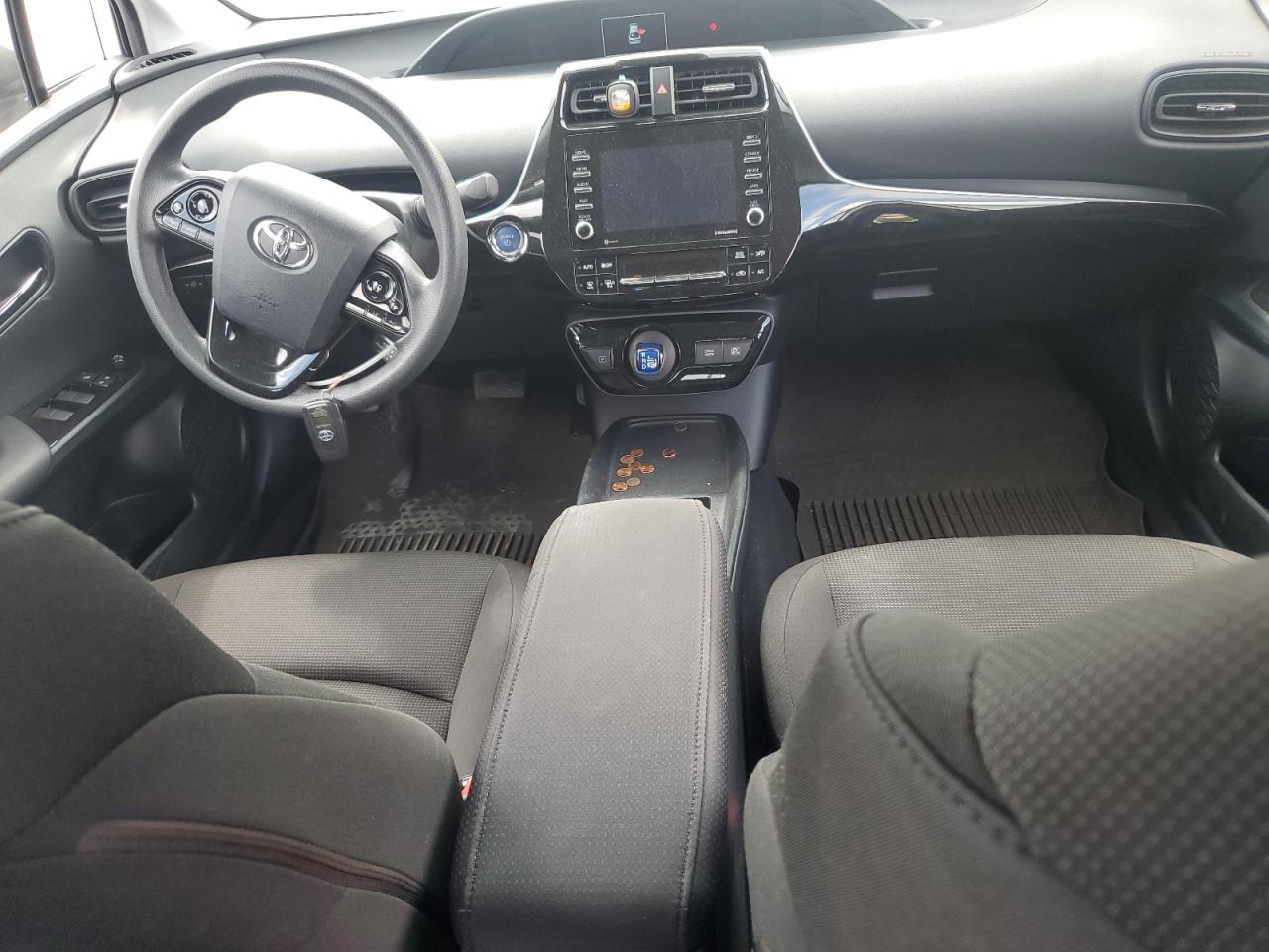2022 TOYOTA PRIUS
