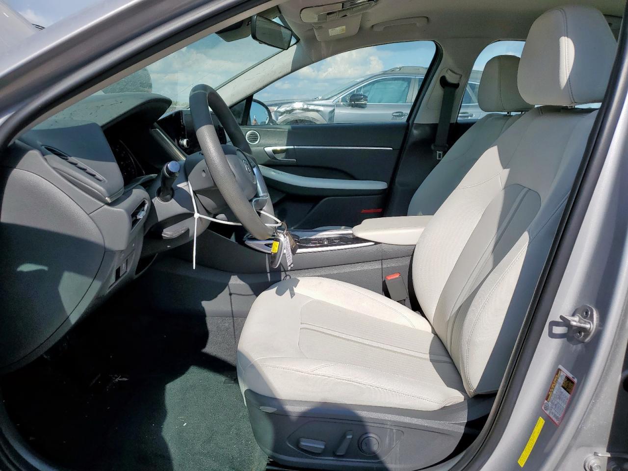 2023 HYUNDAI SONATA