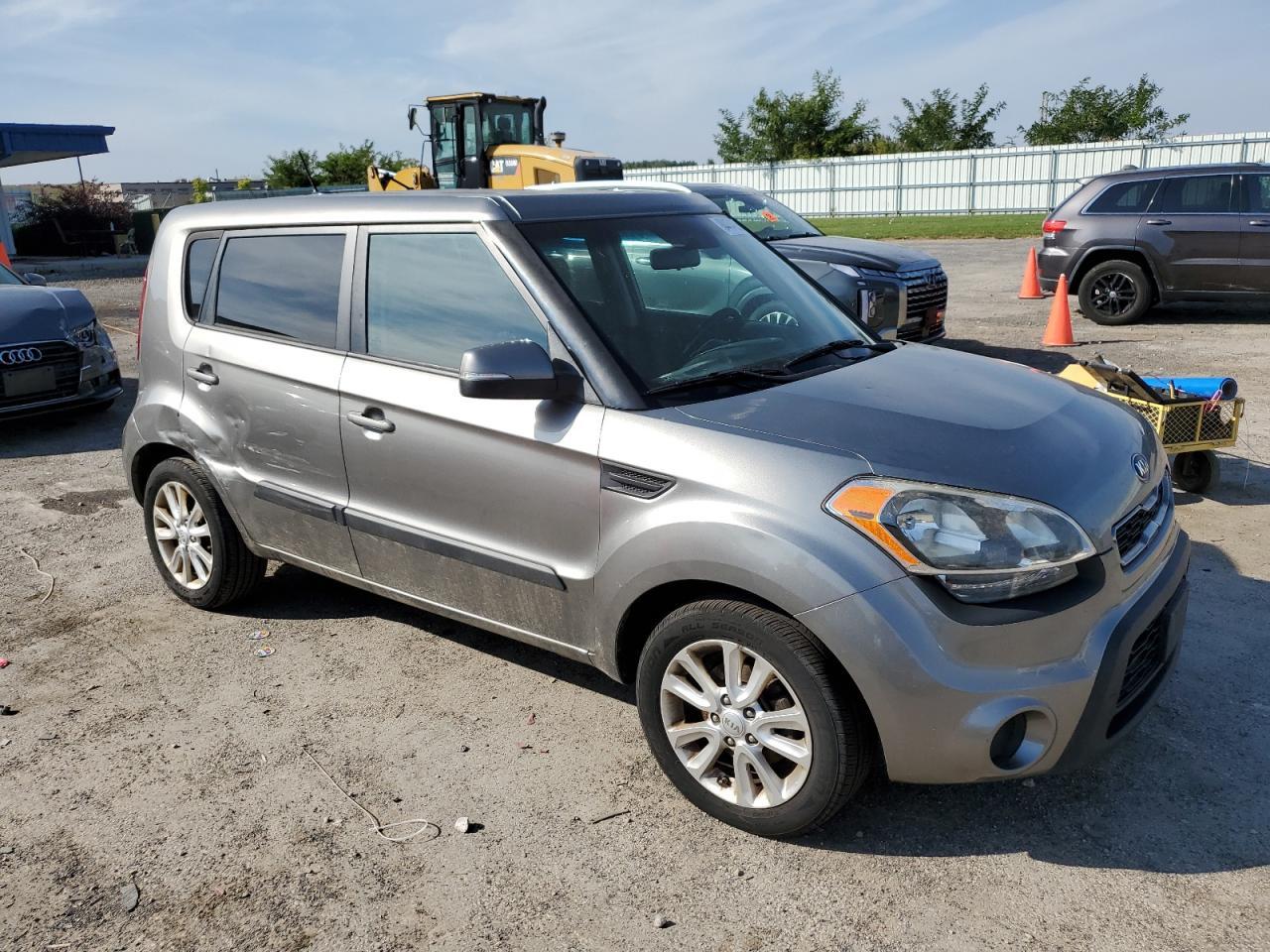 2013 KIA SOUL