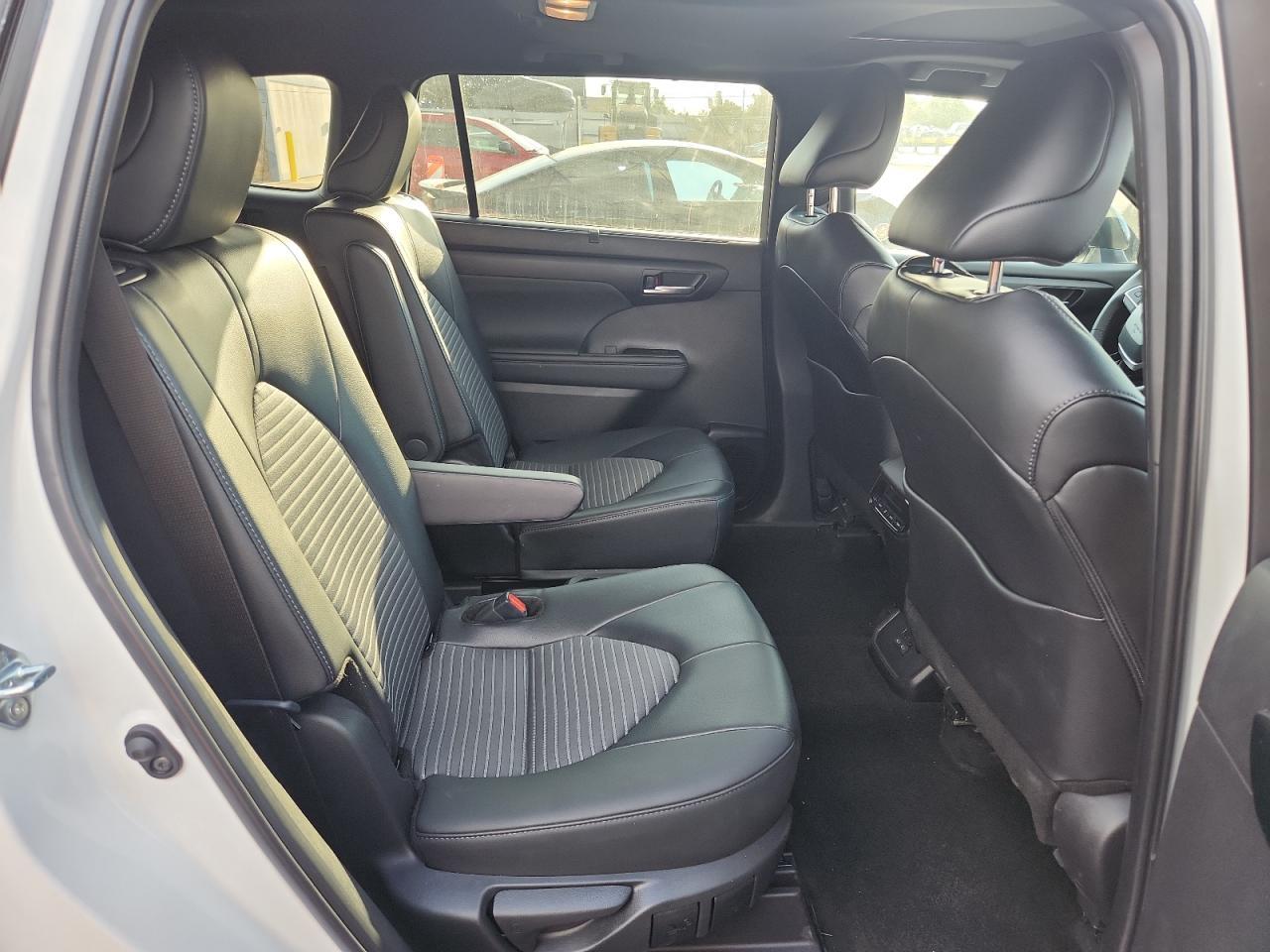 2025 TOYOTA HIGHLANDER