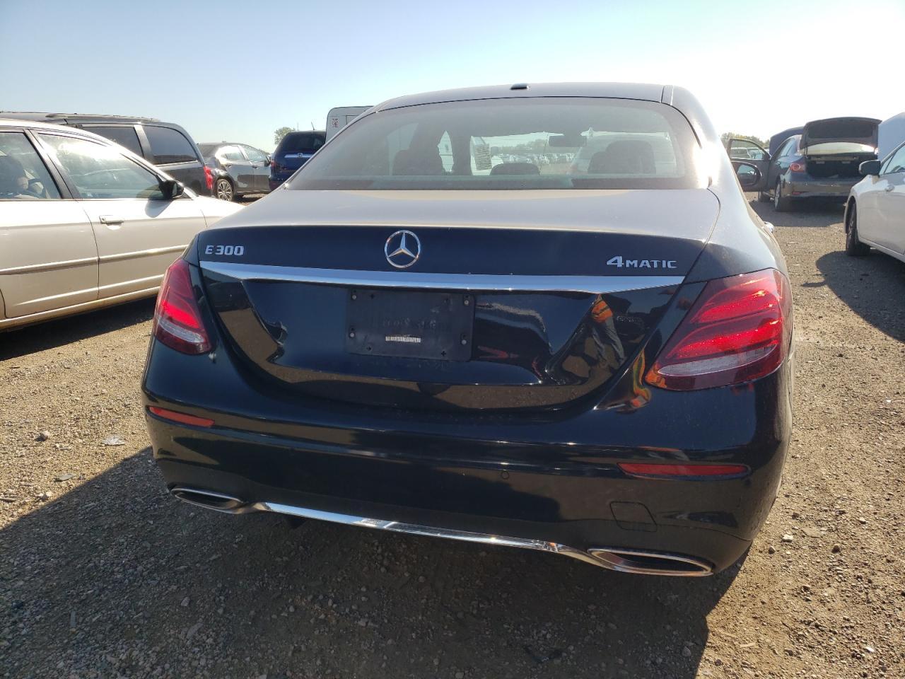 2017 MERCEDES-BENZ E-Class