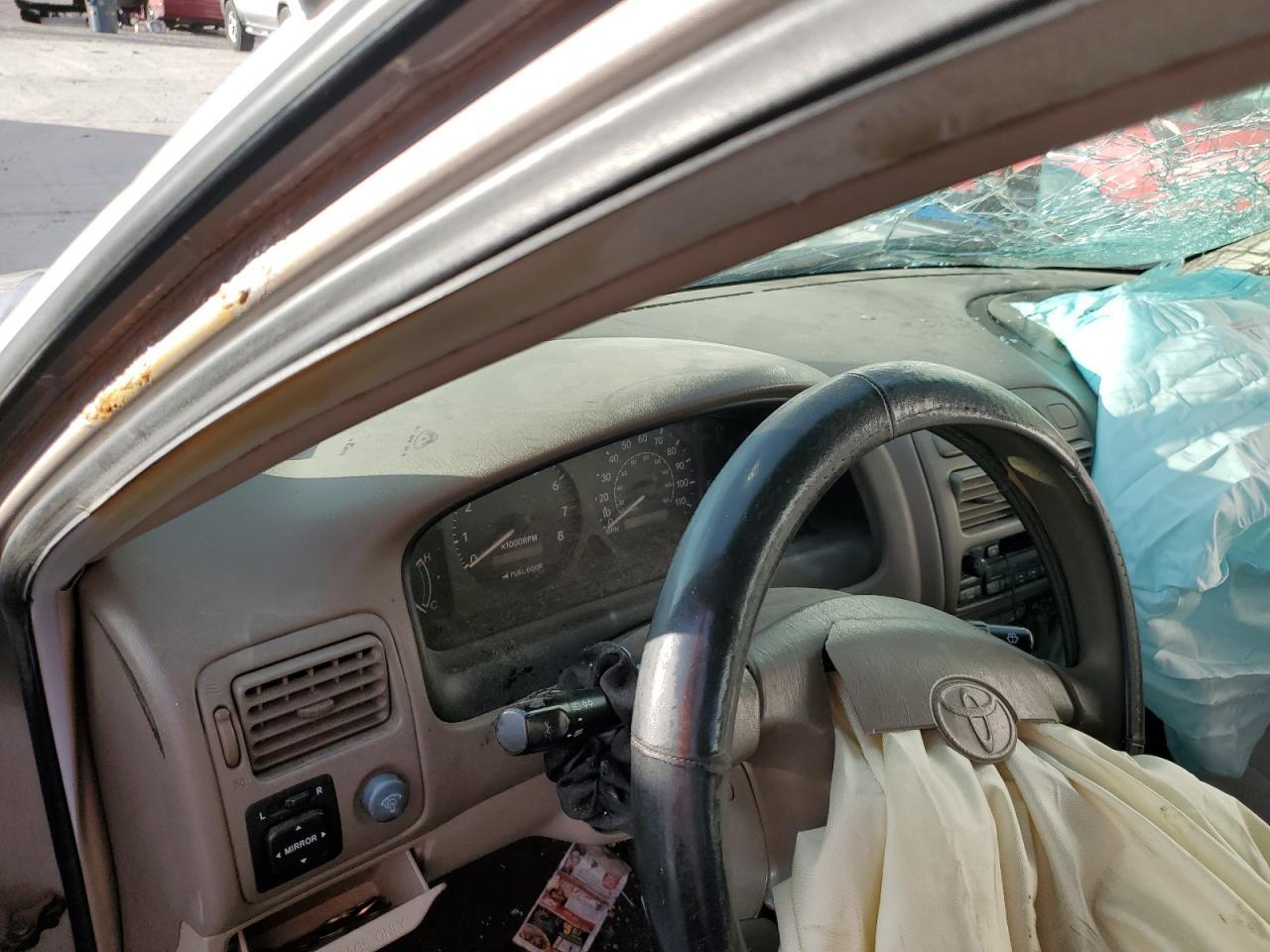 2001 TOYOTA COROLLA