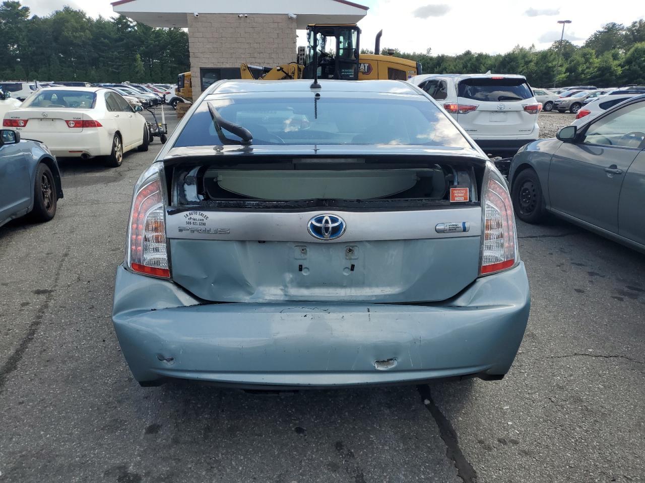 2012 TOYOTA Prius Plug-In