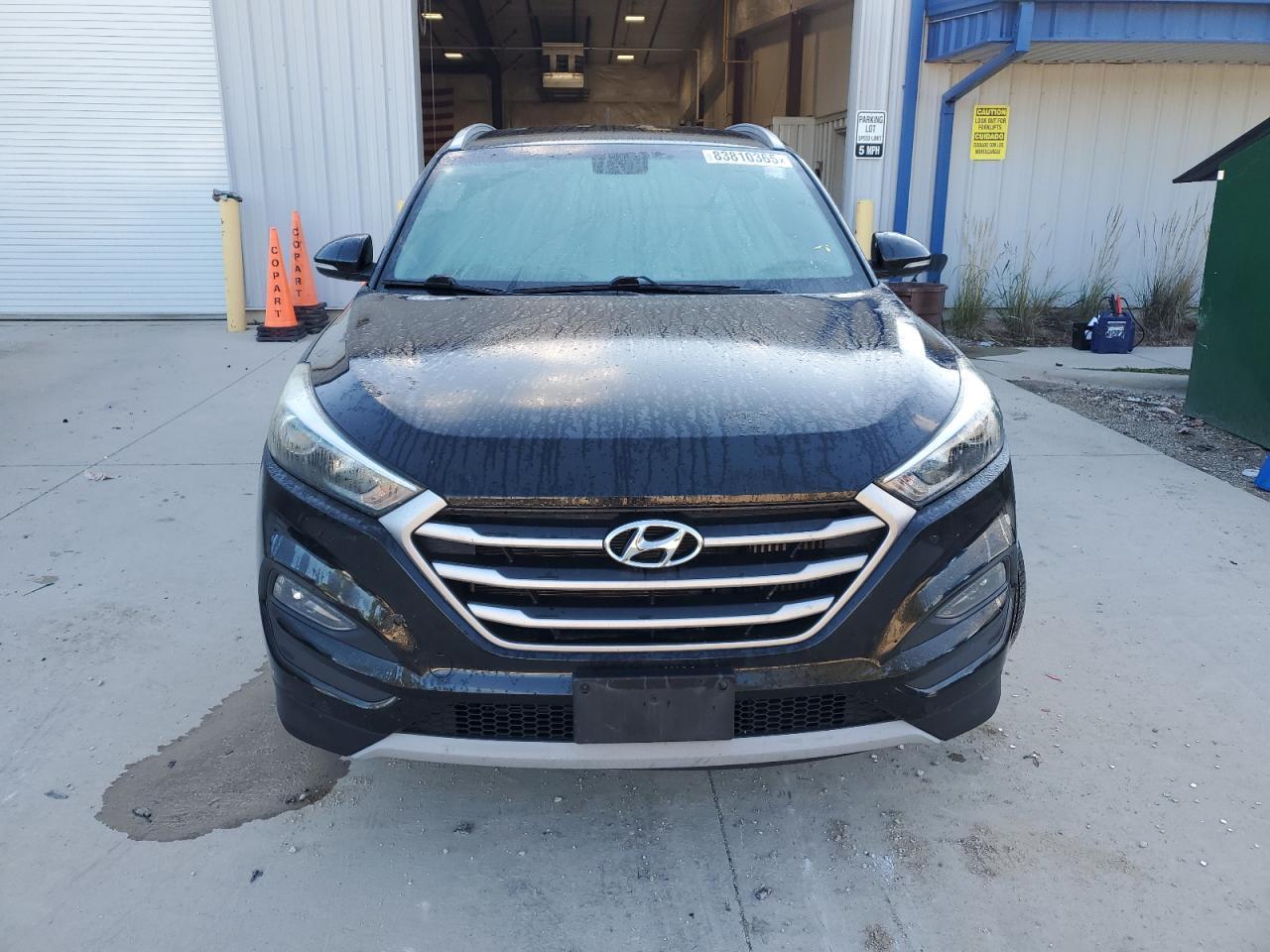 2017 HYUNDAI TUCSON
