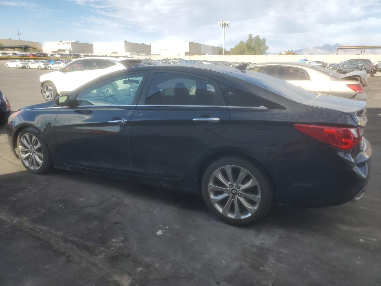 2011 HYUNDAI SONATA