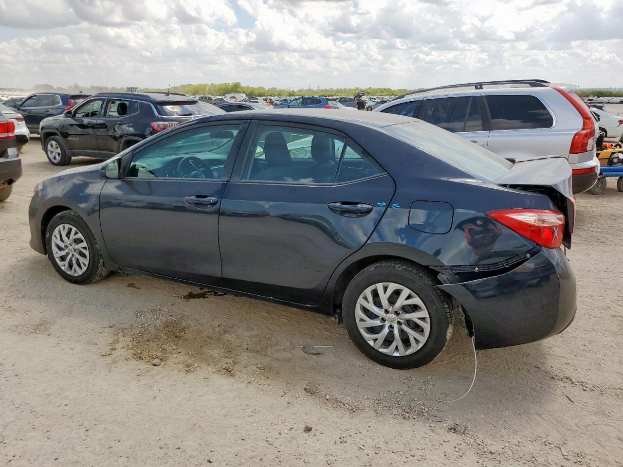 2019 TOYOTA COROLLA