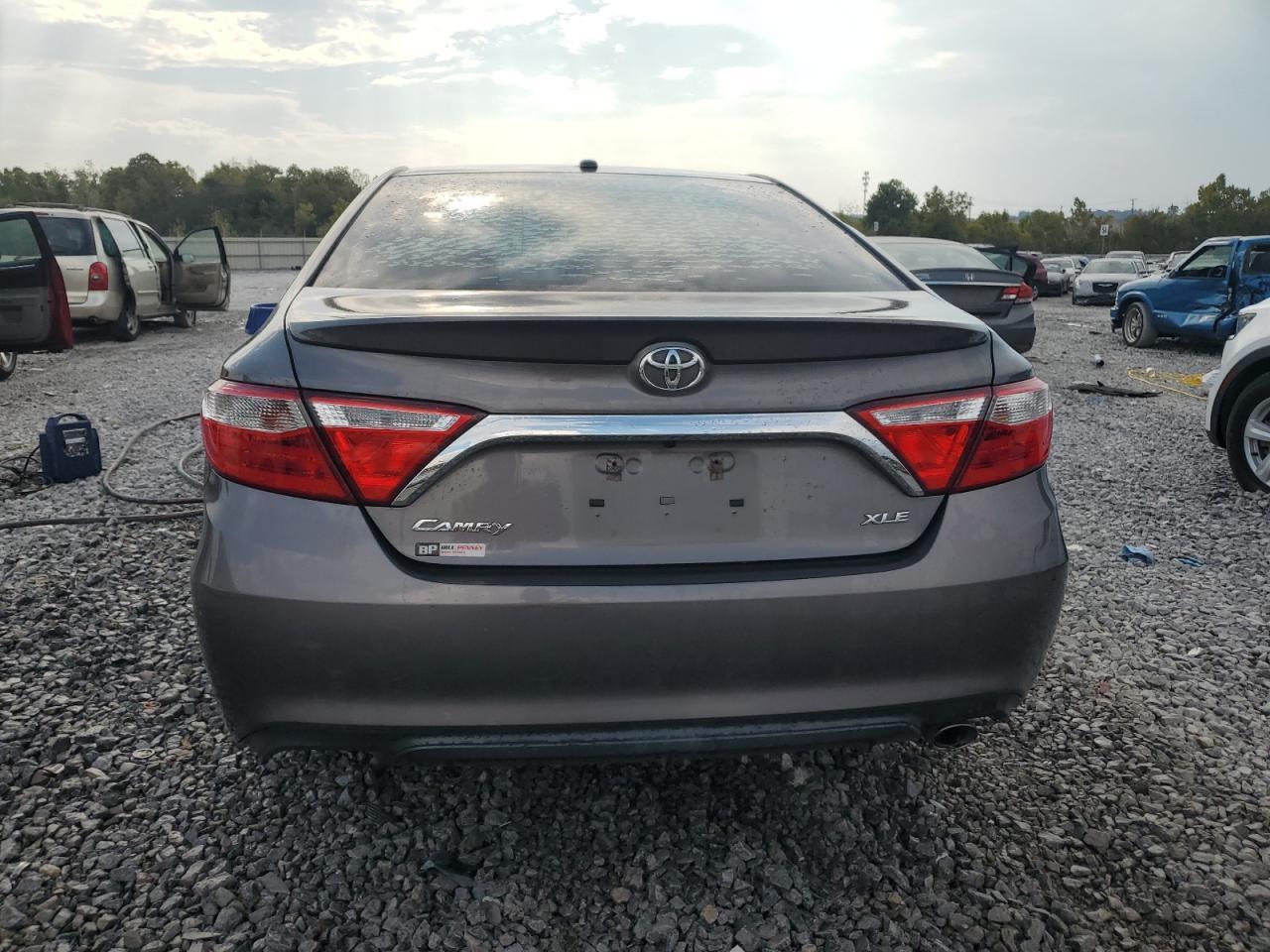 2017 TOYOTA CAMRY