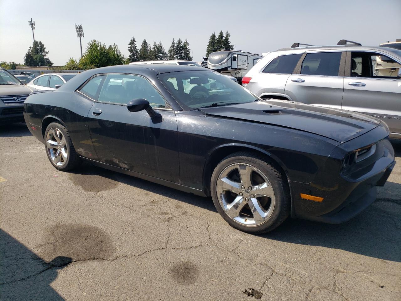 2014 DODGE Challenger