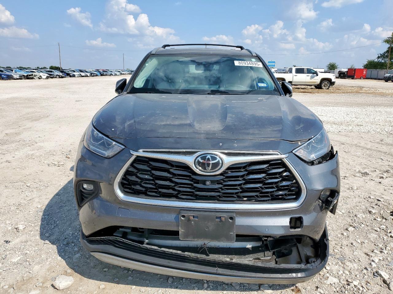 2021 TOYOTA HIGHLANDER