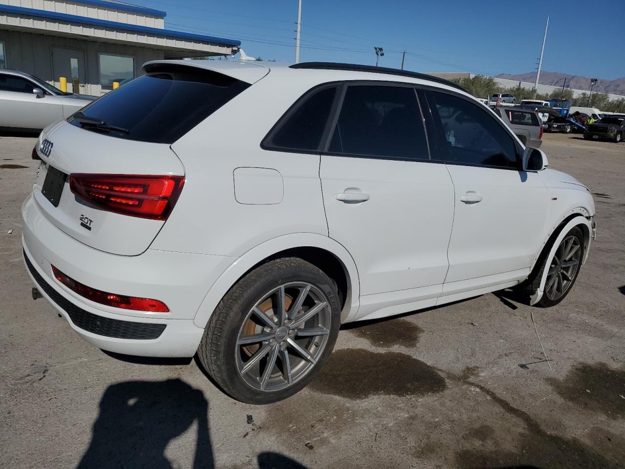 2018 AUDI Q3