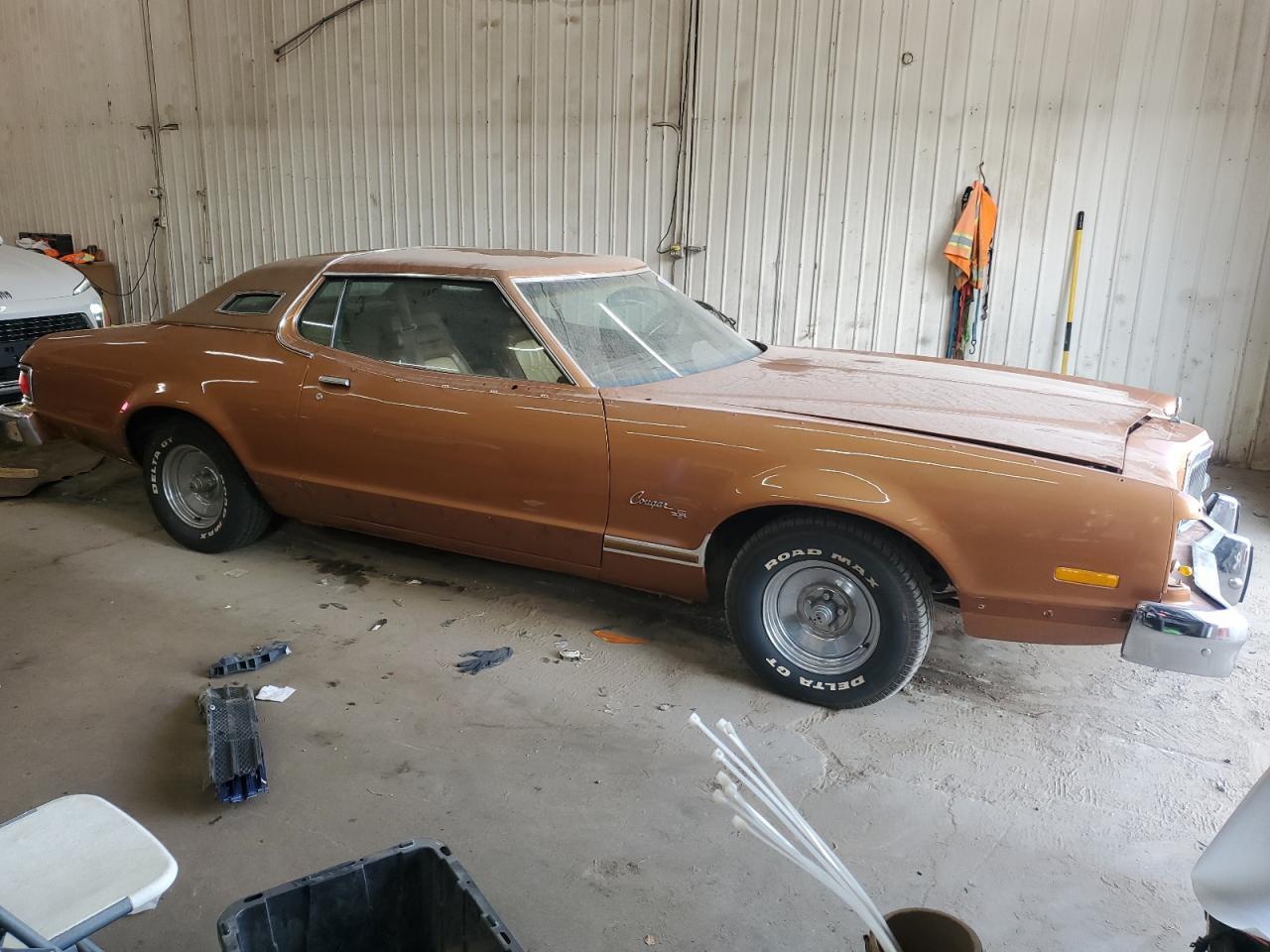 1976 MERCURY Cougar