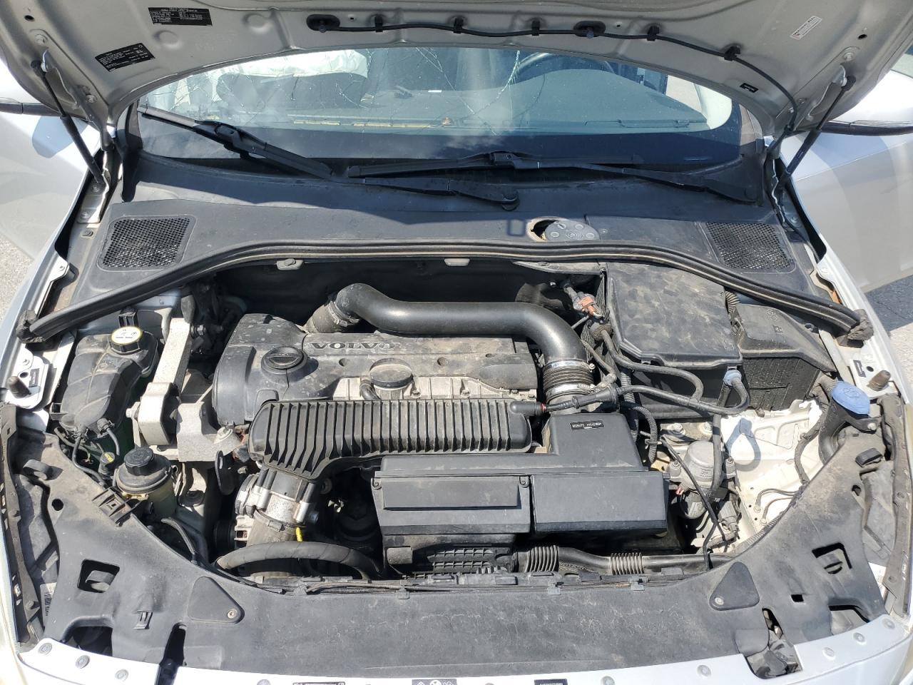 2012 VOLVO S60