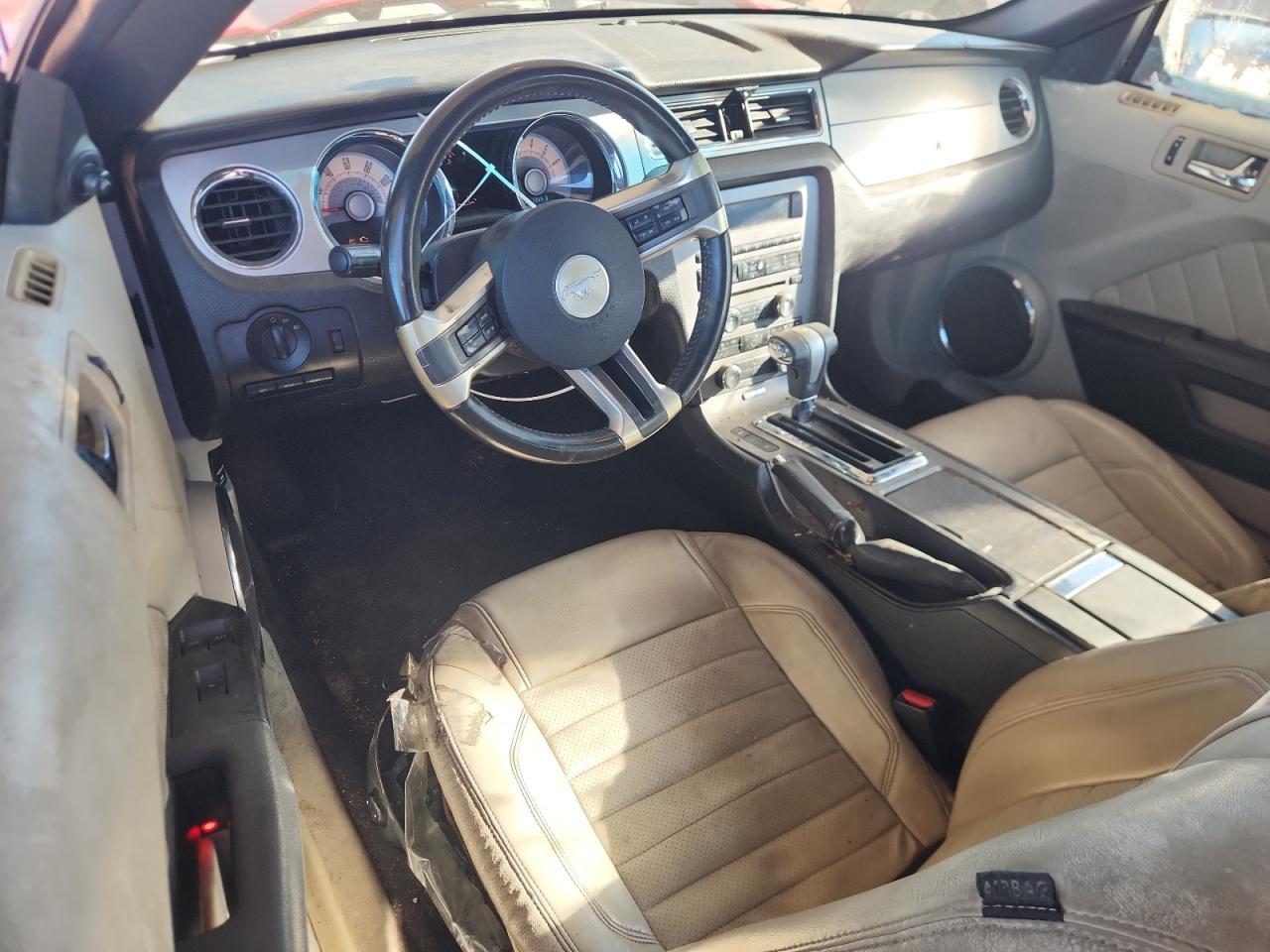 2010 FORD MUSTANG
