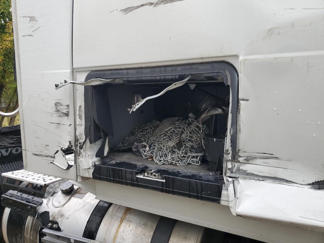2019 VOLVO VNL