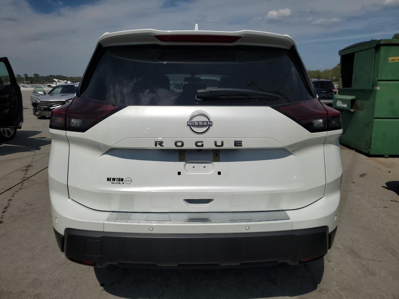 2025 NISSAN ROGUE