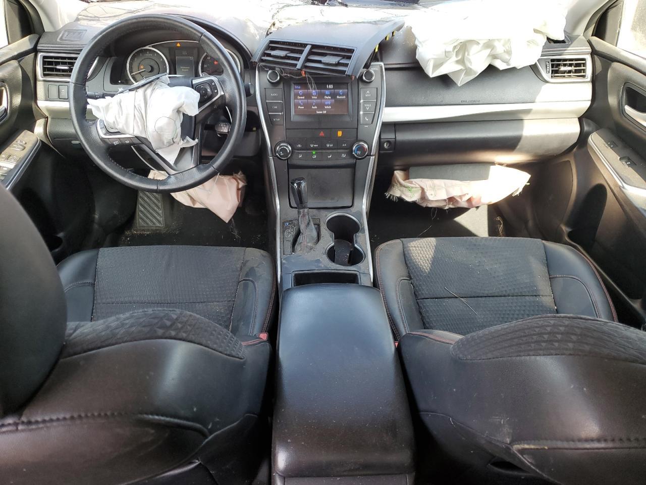 2015 TOYOTA CAMRY