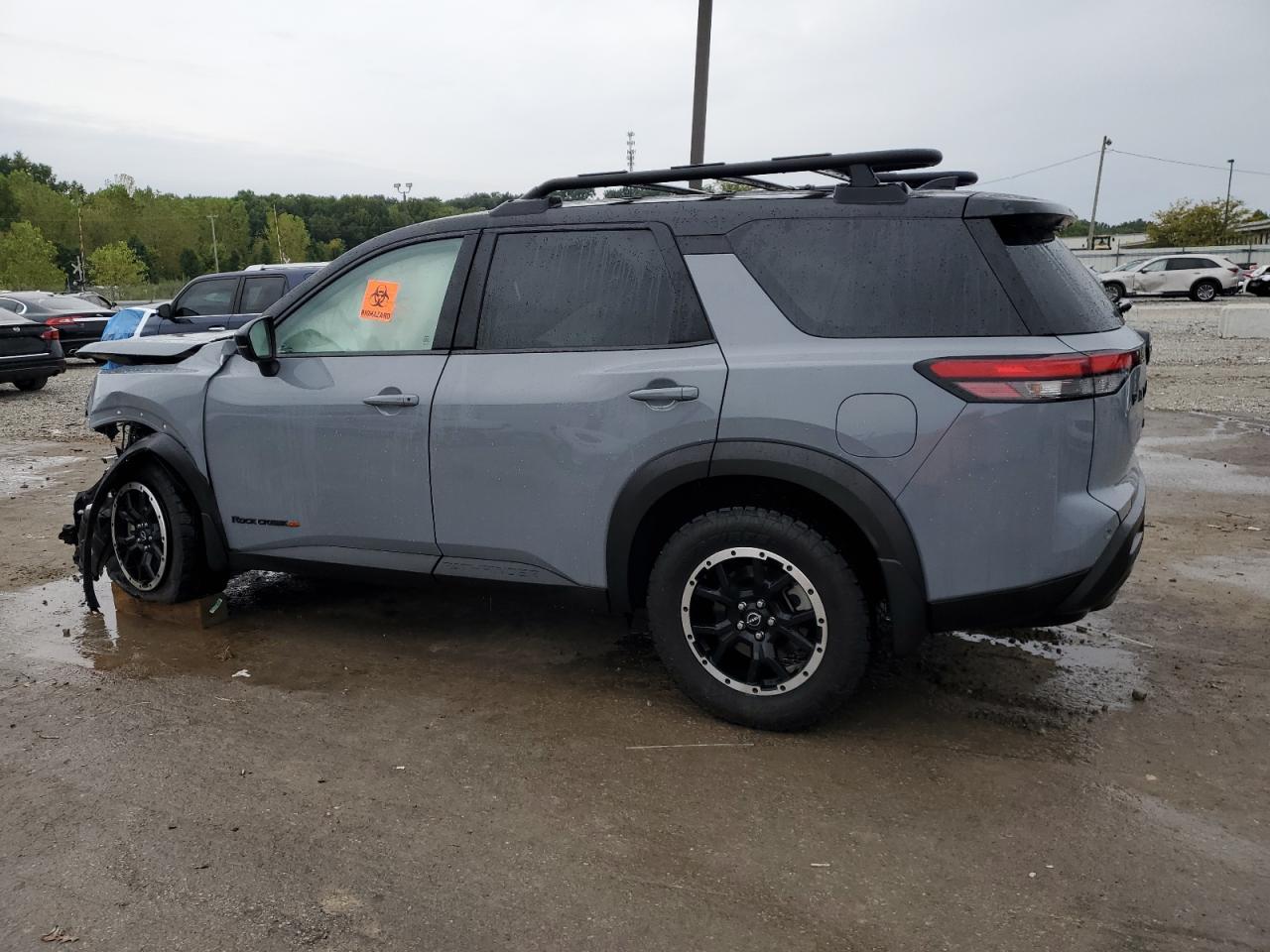 2024 NISSAN PATHFINDER