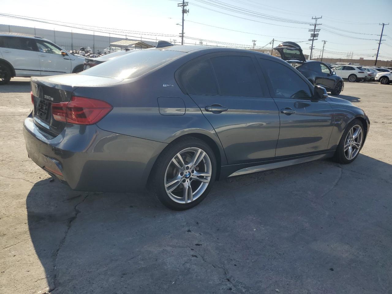 2017 BMW 3 SERIES
