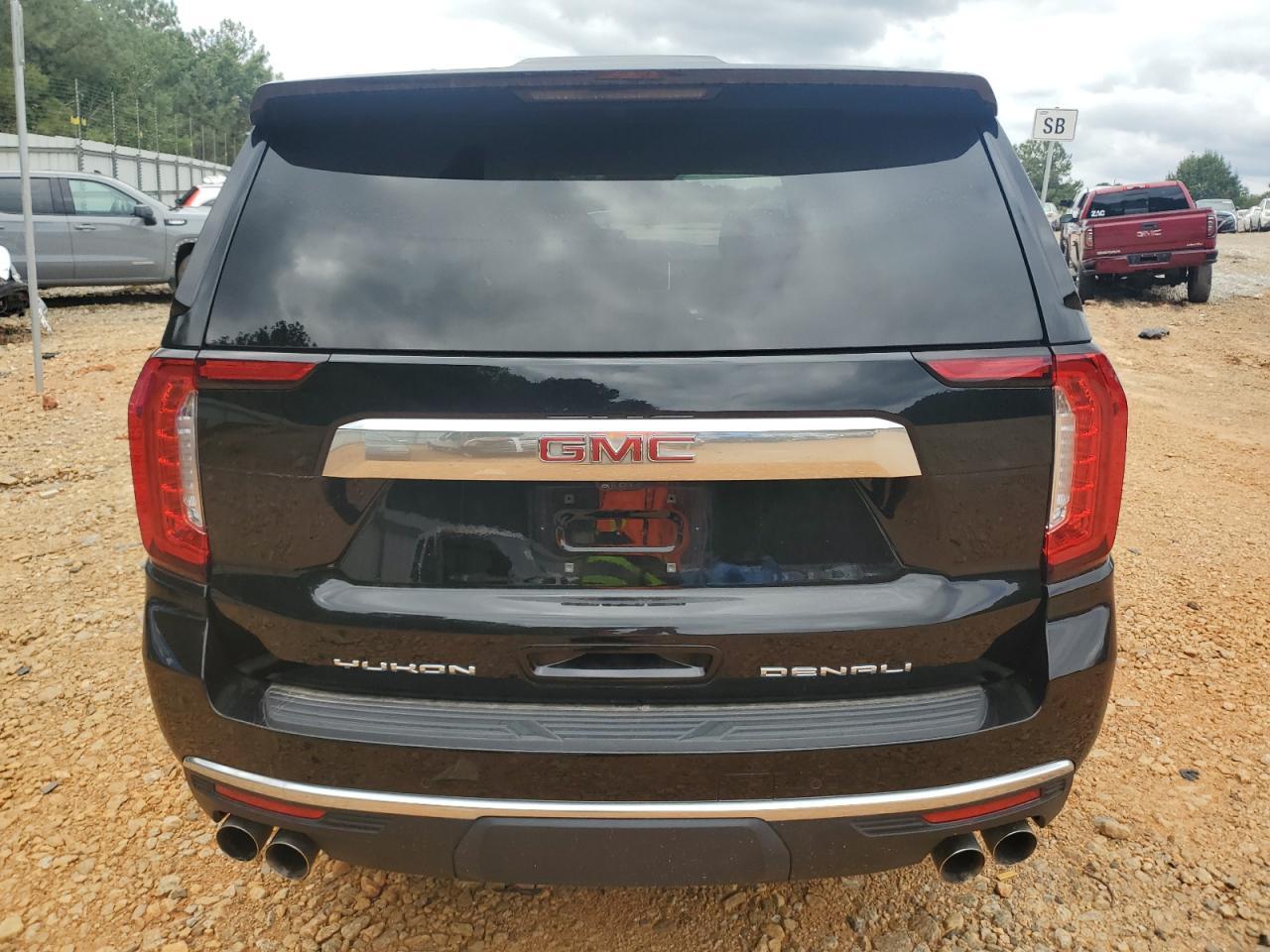 2022 GMC Yukon
