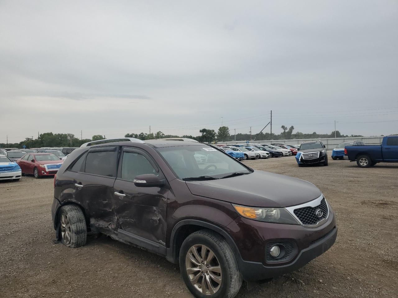 2011 KIA SORENTO