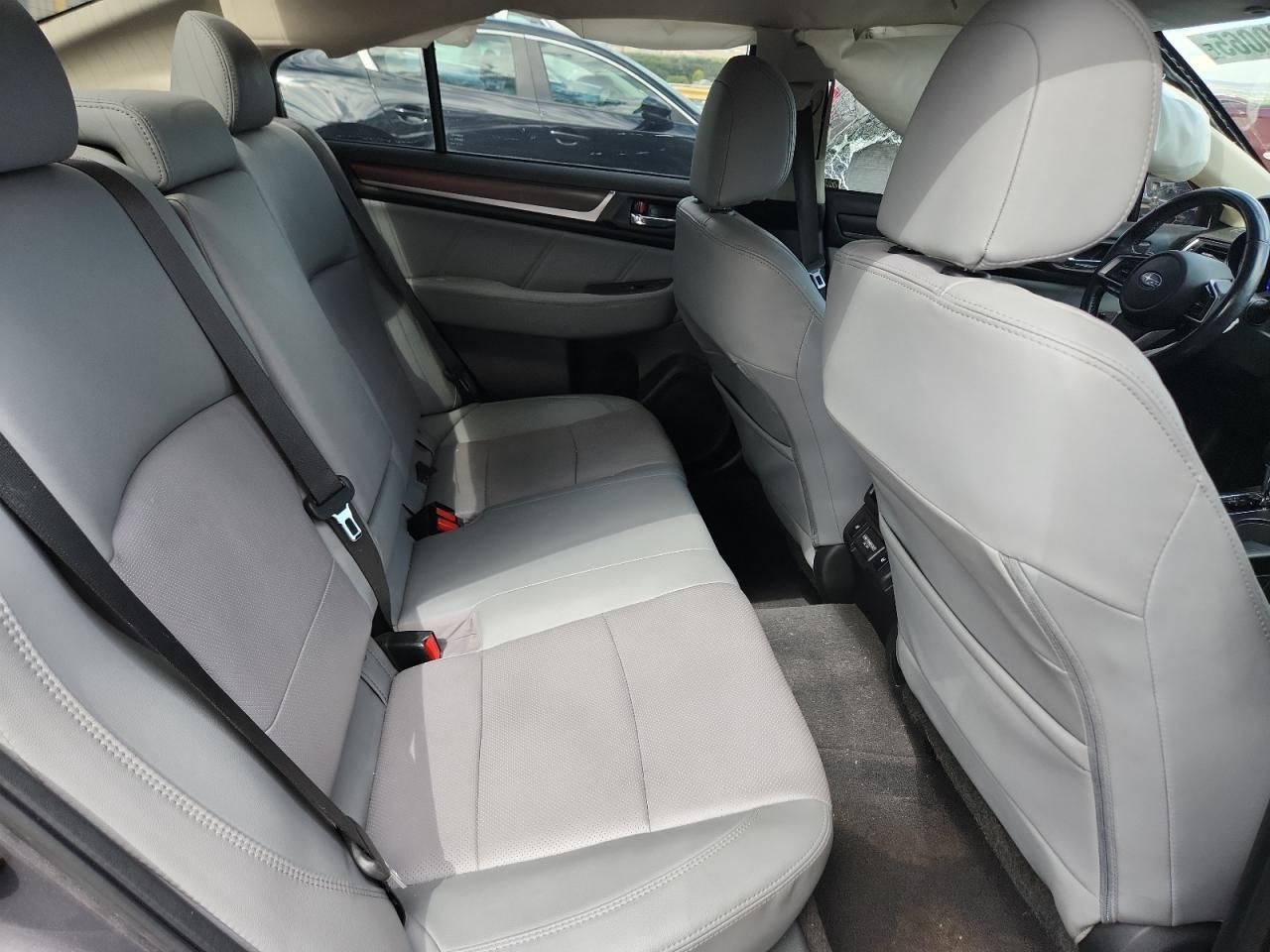 2018 SUBARU Legacy
