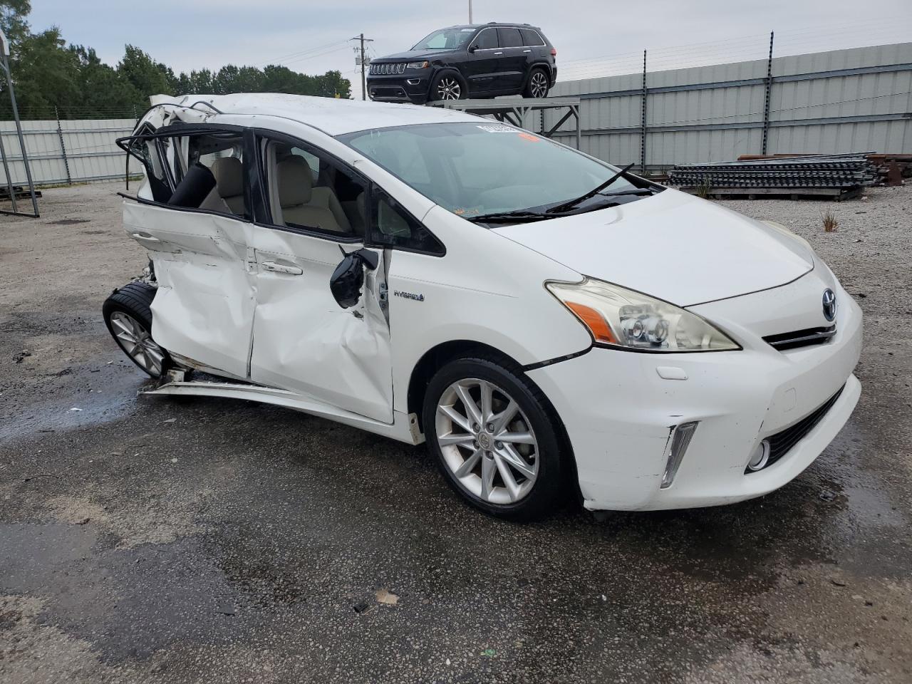 2012 TOYOTA PRIUS V