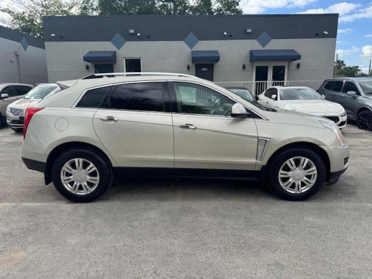 2013 CADILLAC SRX