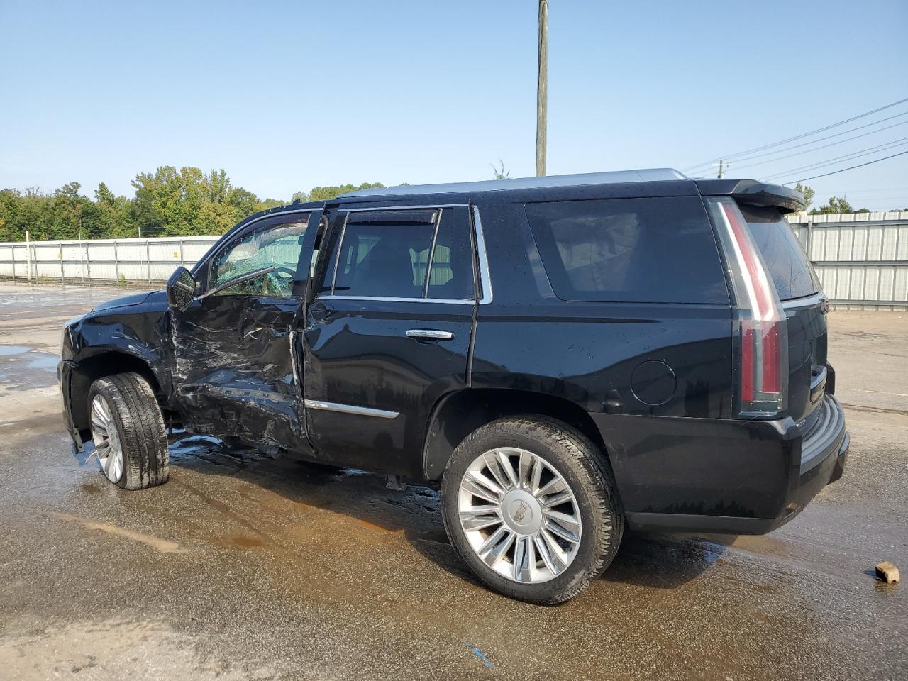 2016 CADILLAC ESCALADE