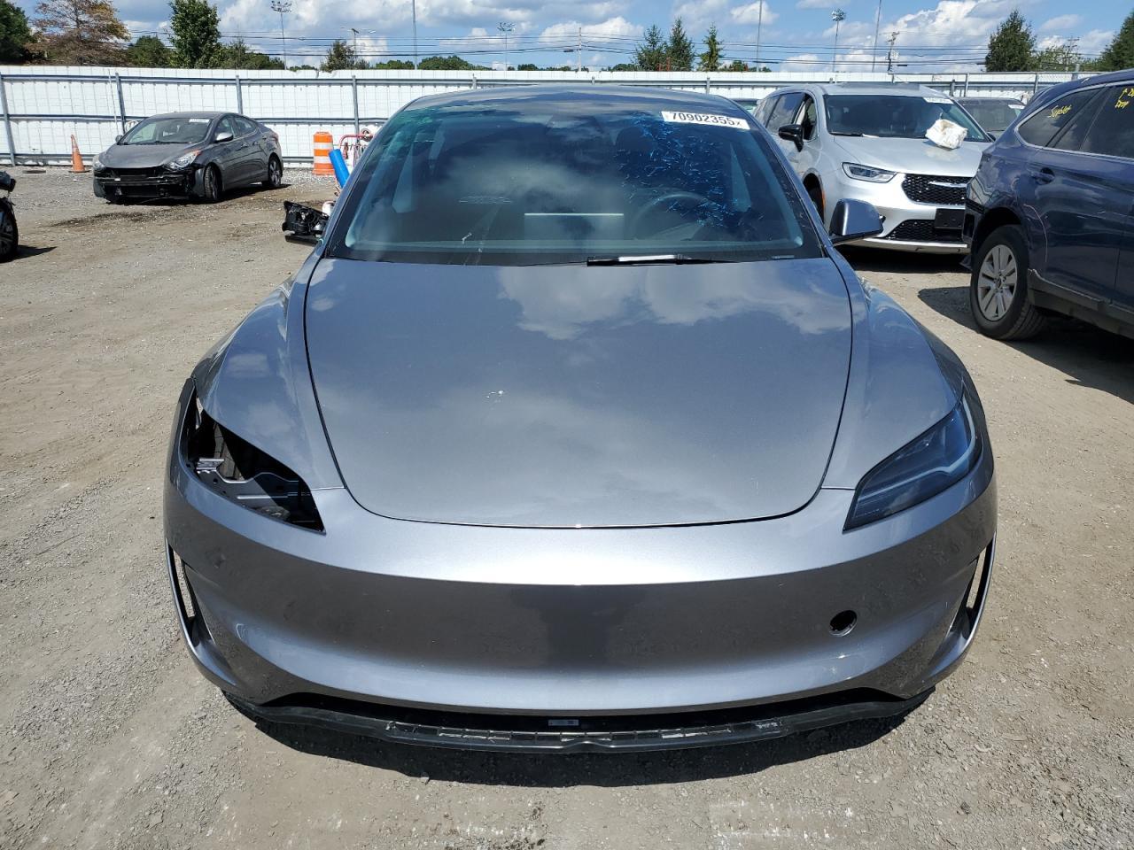 2025 TESLA MODEL 3