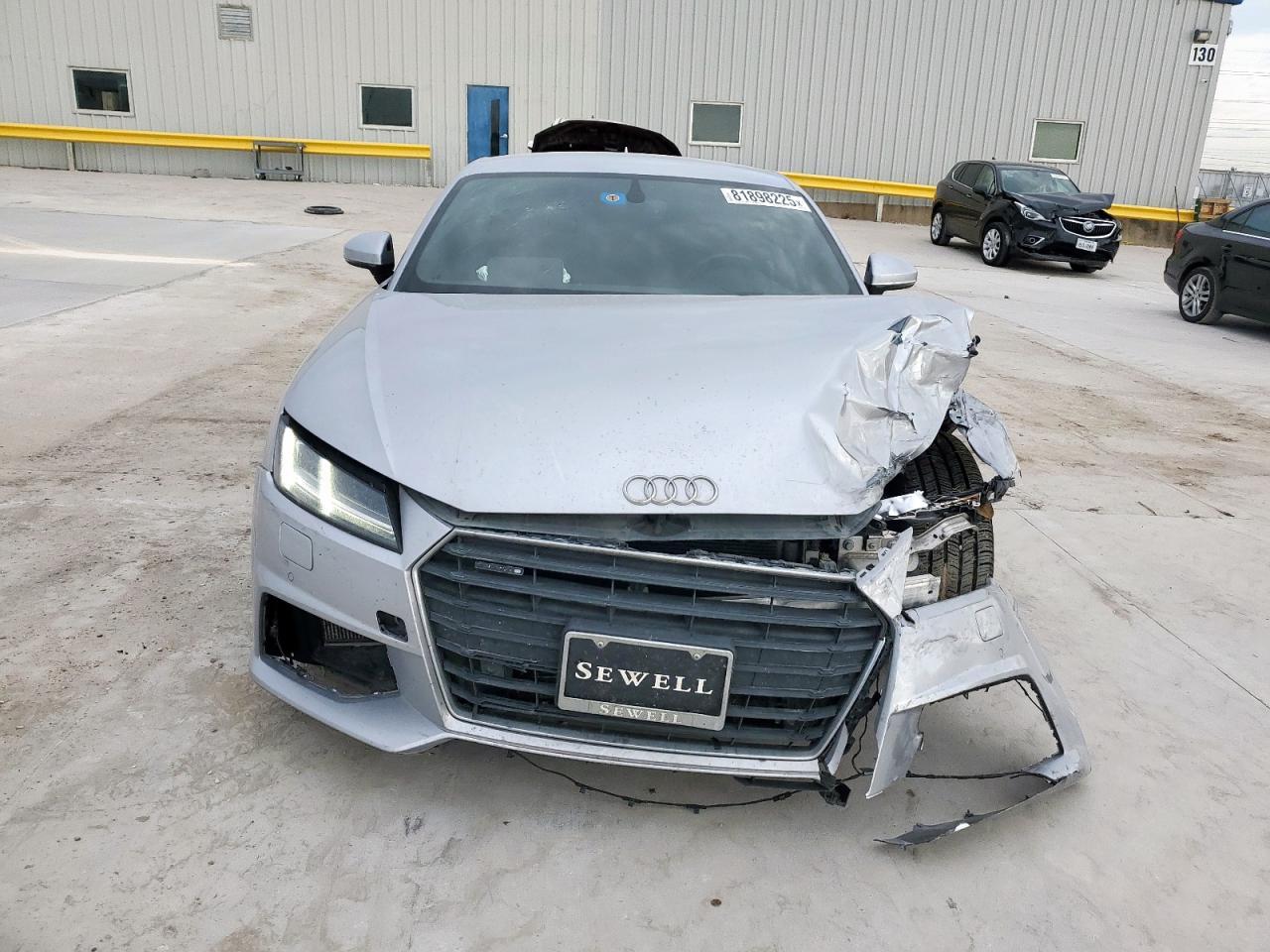 2022 AUDI TT