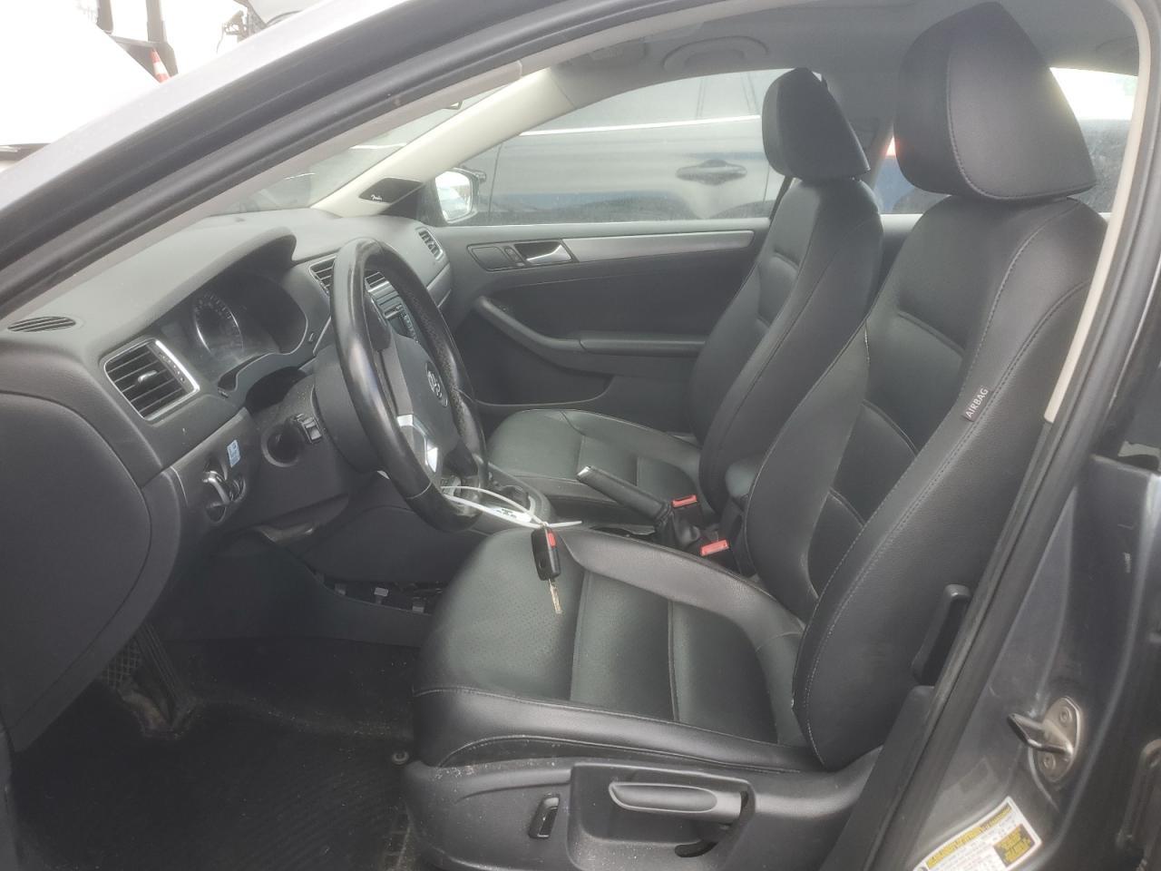 2014 VOLKSWAGEN JETTA