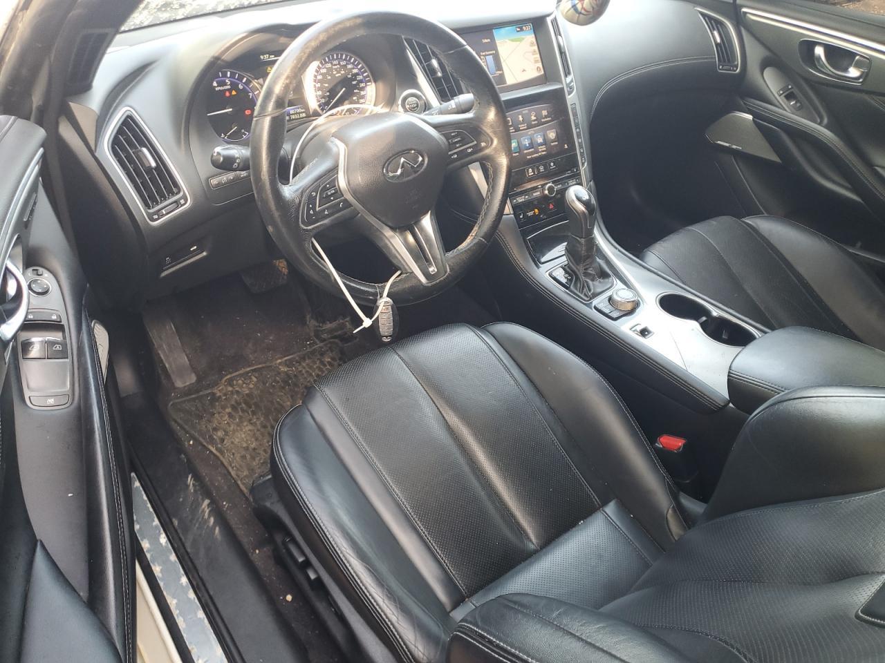2017 INFINITI Q60