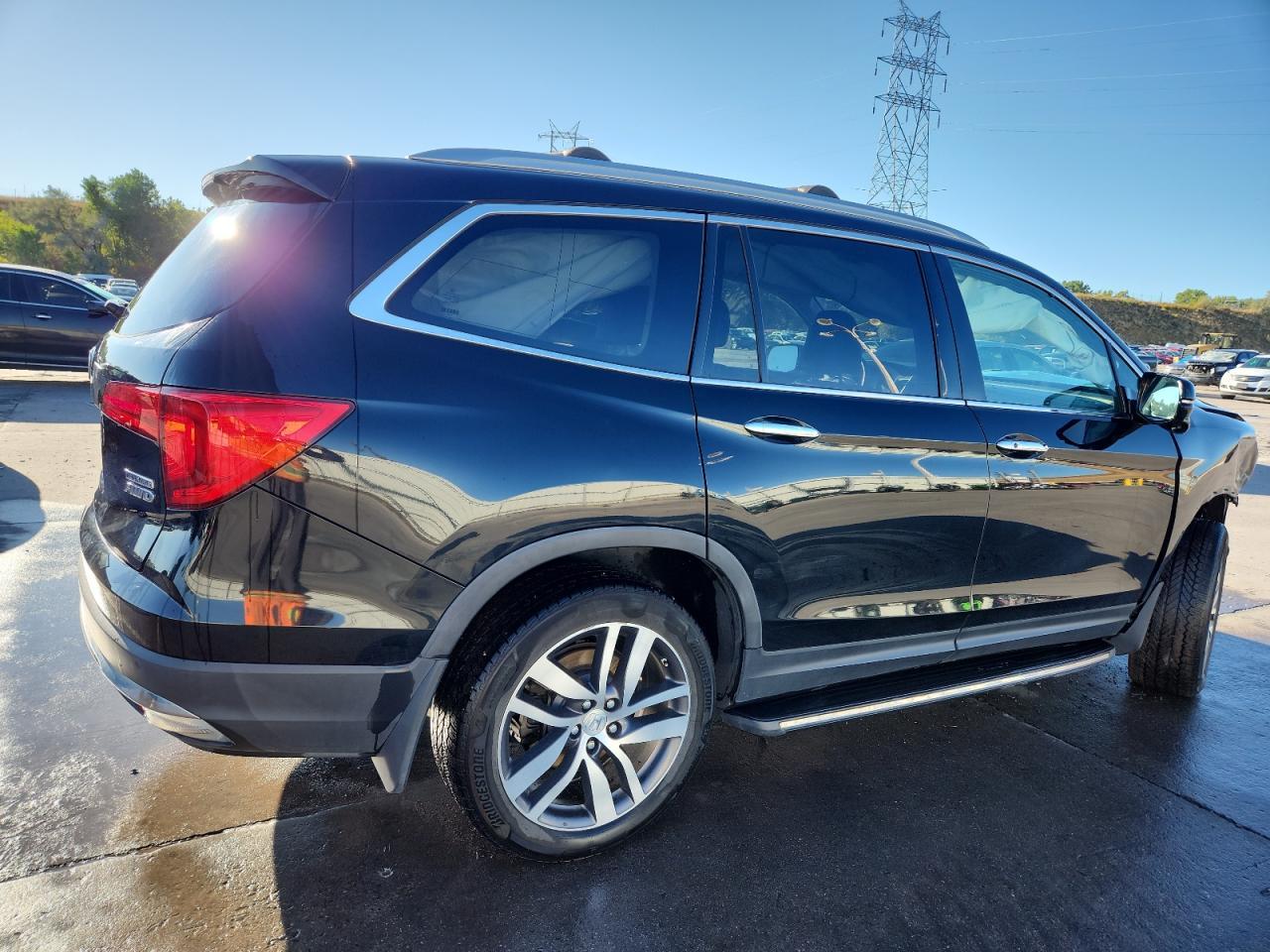 2016 HONDA PILOT