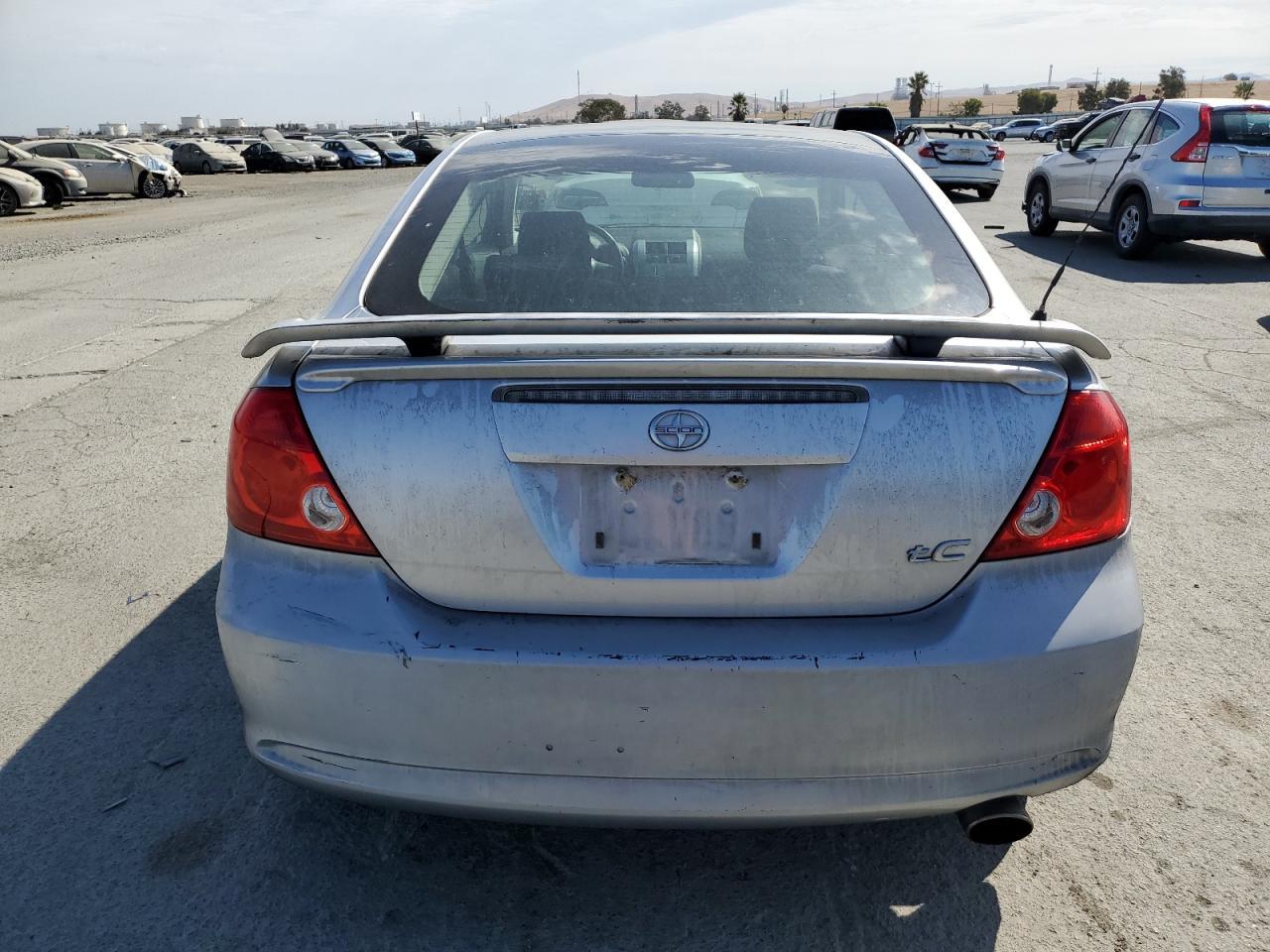 2005 TOYOTA SCION