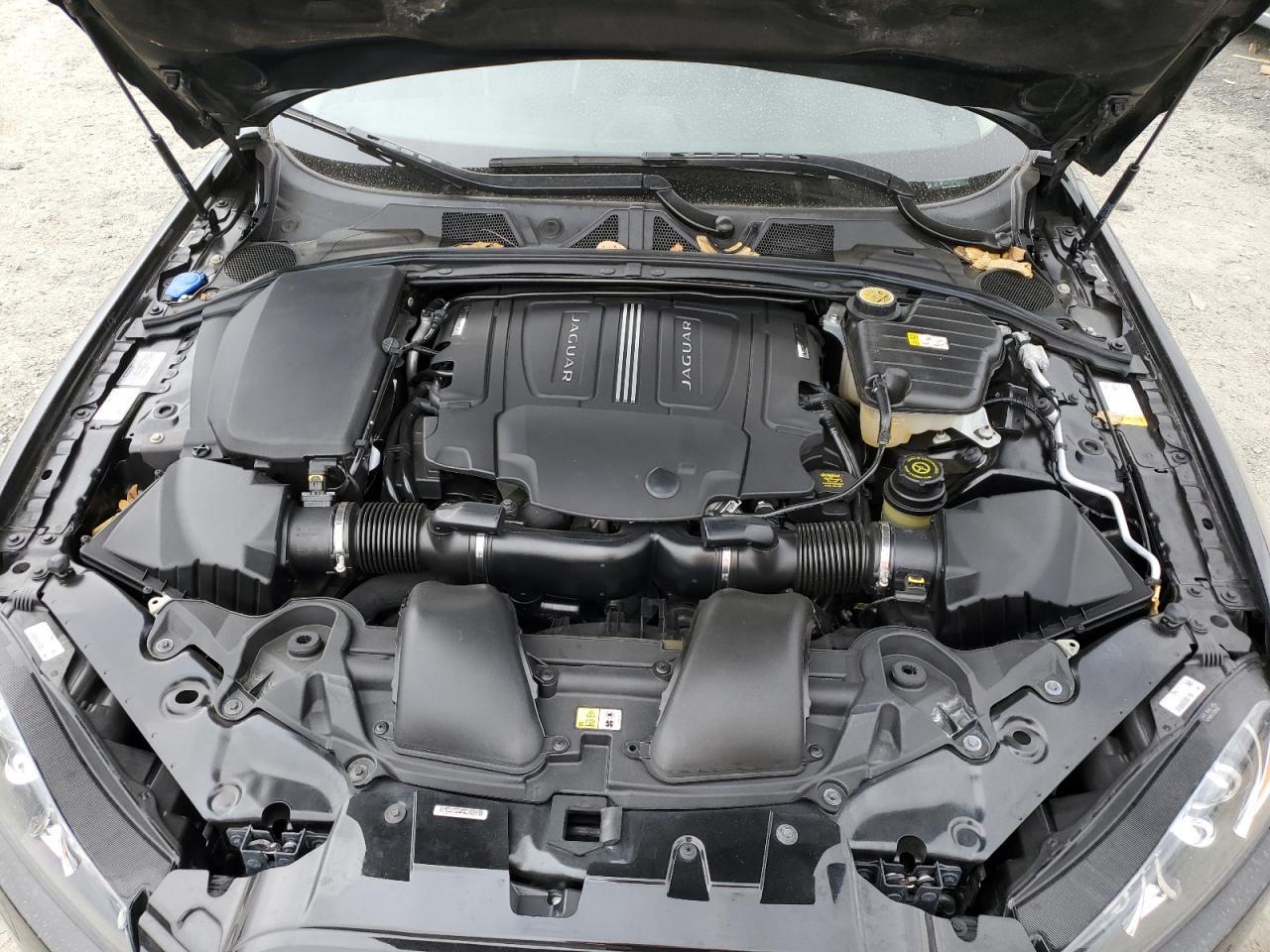 2015 JAGUAR XF
