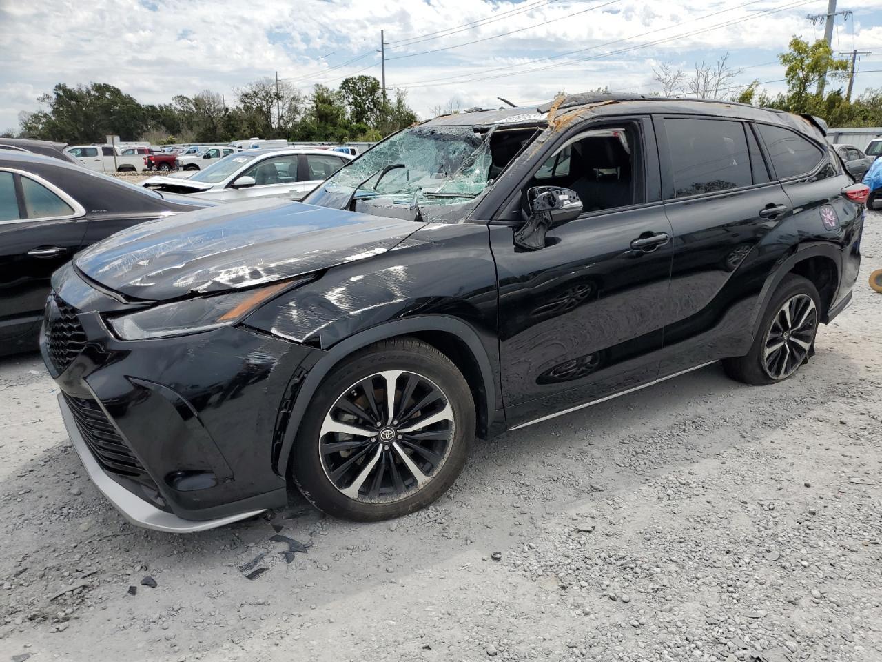 2021 TOYOTA HIGHLANDER